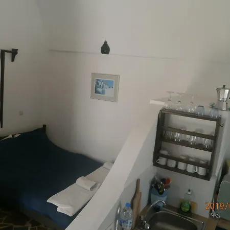 Ξενοδοχείο με διαμερίσματα Ostria 3*